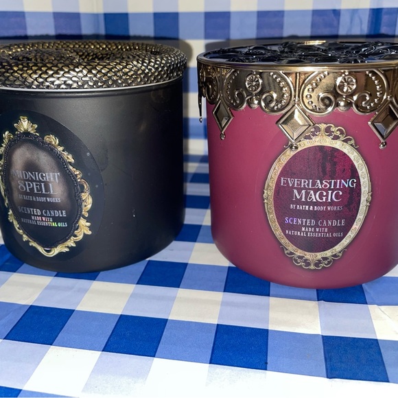 Bath and Bodyworks, Midnight spell, everlasting magic candle 3 wick candle - Picture 8 of 8